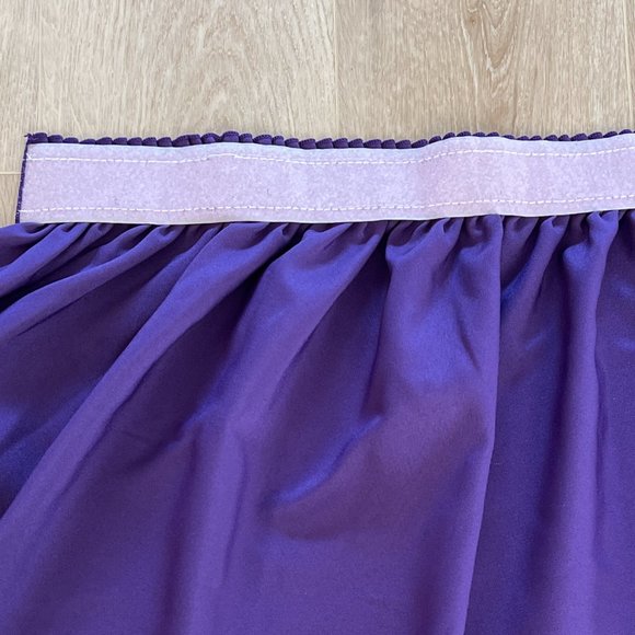 Purple High Quality Spun Polyester Fabric Shirred Pleat 13' Table Skirt - Picture 4 of 12
